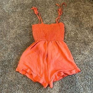 !NEVER WORN!Women’s Size Small Romper